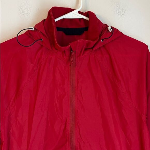 L.L. Bean Windbreaker Rain Light Jacket Hooded red Nylon Women's Size Small EUC - Picture 2 of 7